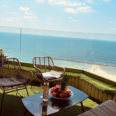 Sea-Front Apartment Netanya Exterior photo